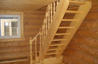 Лестница в деревянный дом